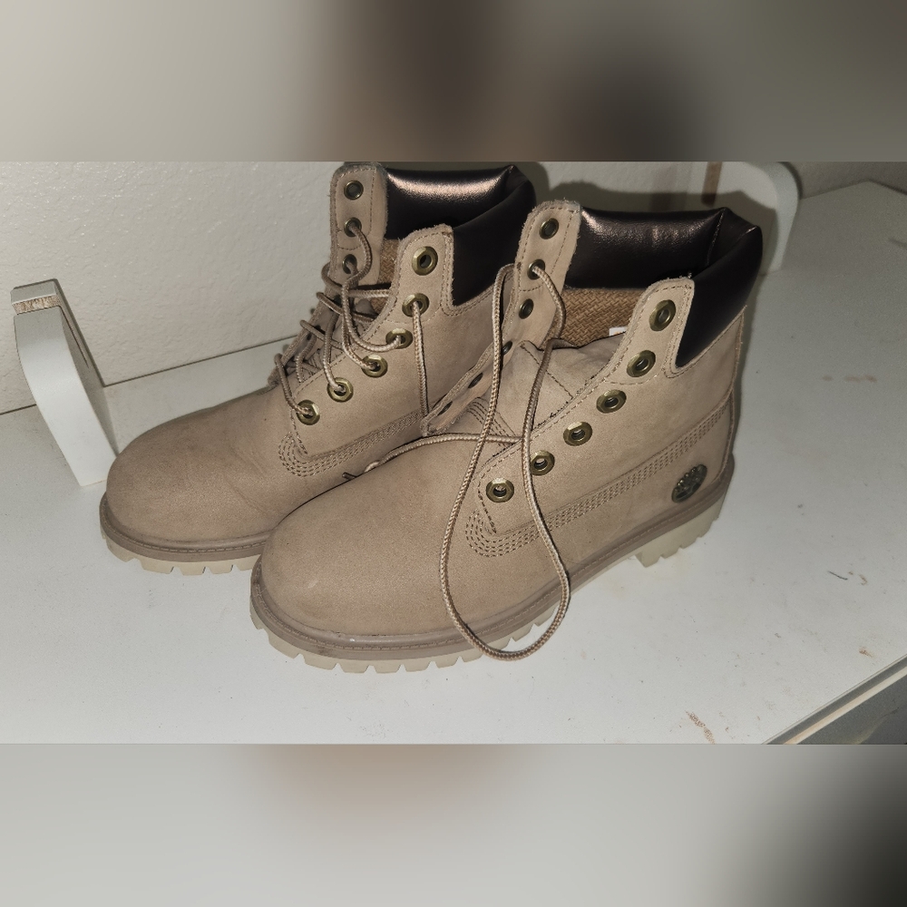 Timberland Tan Leather Boots